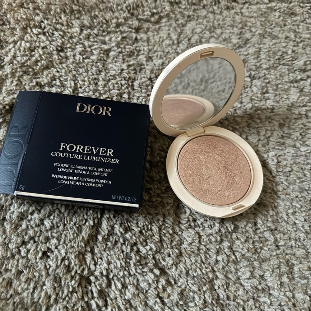 Dior Forever Couture Luminizer 01 Nude Glow